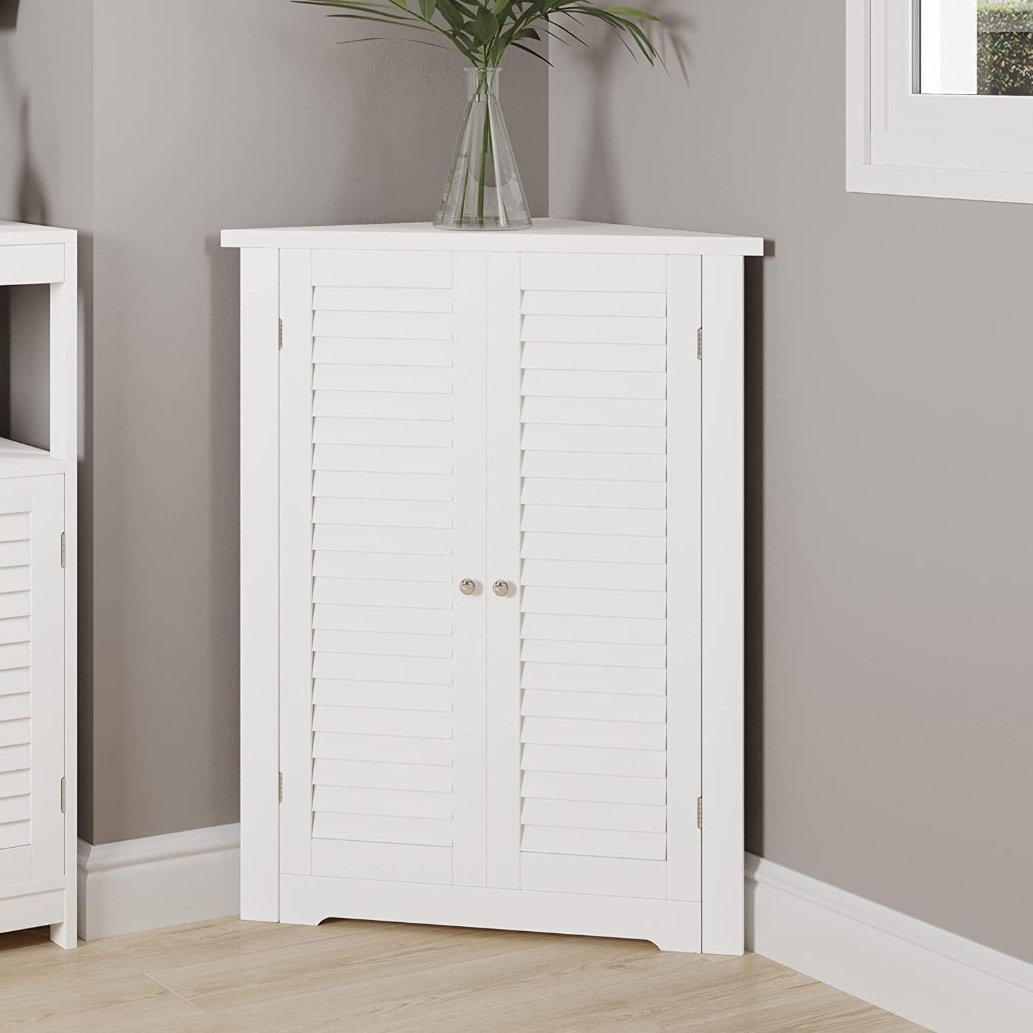 HYGRAD BUILT TO SURVIVE Wooden Triangle Free Floor Standing Bathroom Corner Shelves Cabinet with Shutter Single Door, Adjustable Shelf Organizer Unit, for Living Room, Kitchen, Entryway, White